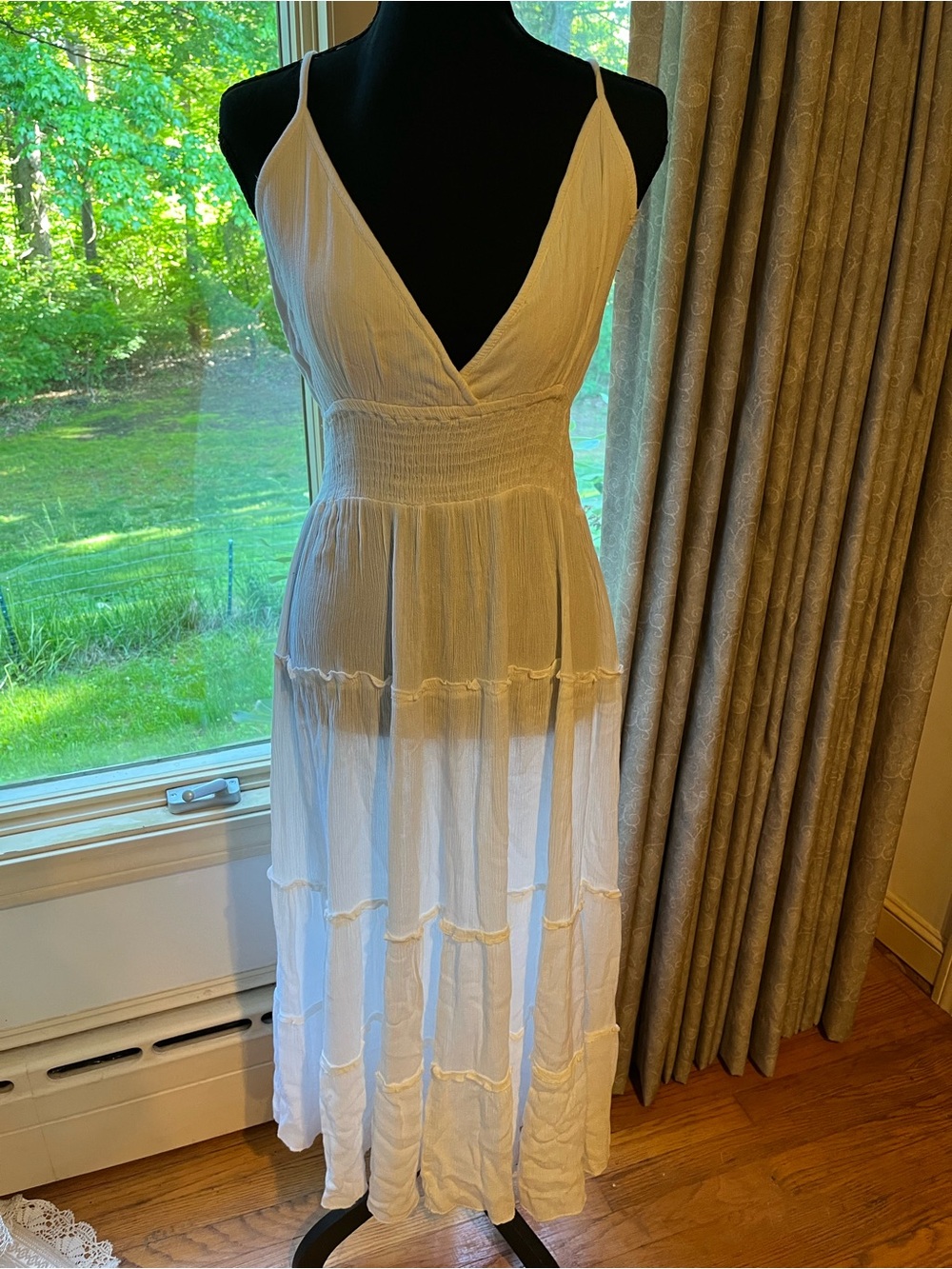 Raviya White V-Neck Smocked Waist Tiered Maxi Dress